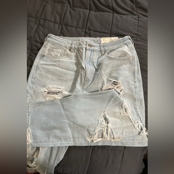 American Eagle Jeans size 12. - Picture 3 of 5